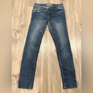 Paris Blues Women’s Low Waisted Blue Skinny Jeans Size 7